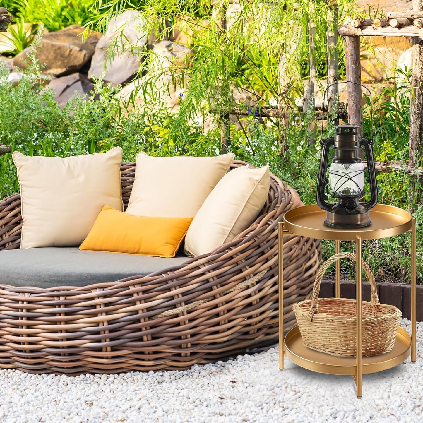 danpinera 2-Tier End Table, Outdoor Side Table Metal Round Side Table with Removable Tray, Small Folding Accent Table, Anti-Rust Nightstand for Bedroom Balcony Patio Living Room (Gold)