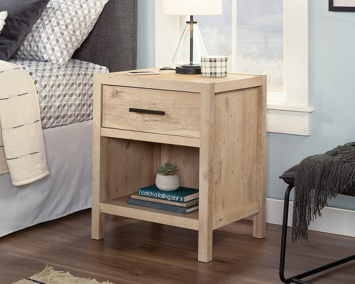 Sauder Pacific View Bedroom Night Stand, Spacious Storage, 1 Drawer Nightstand, Prime Oak Finish