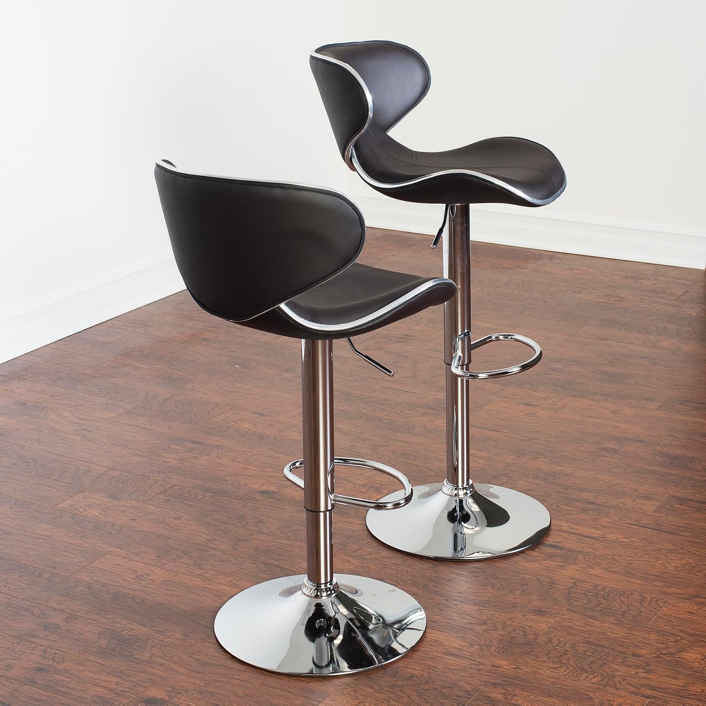 Roundhill Furniture Masaccio Cushioned Leatherette Upholstery Airlift Adjustable Swivel Barstool with Chrome Base, Set of 2, Brown