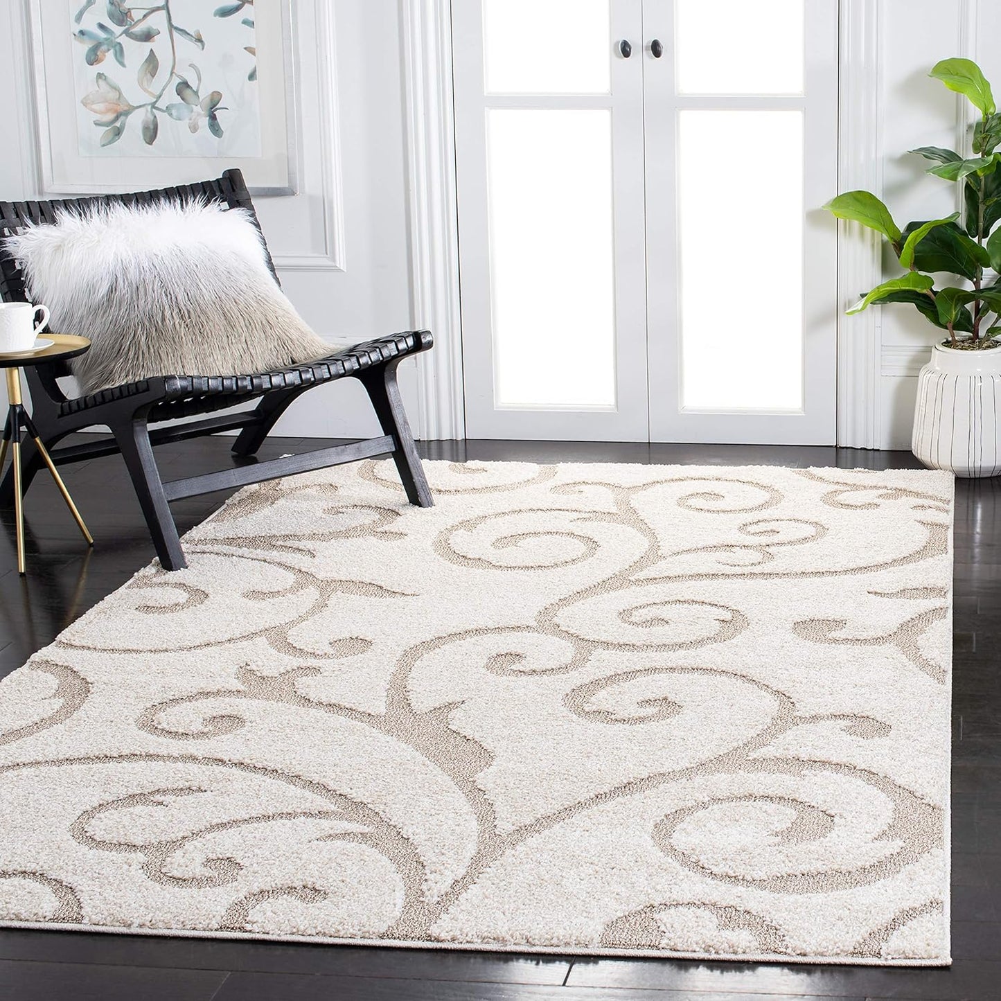 SAFAVIEH Florida Shag Collection Accent Rug - 4' x 6', Ivory & Beige, Scroll Design, Non-Shedding & Easy Care, 1.2-inch Thick Ideal for High Traffic Areas in Foyer, Living Room, Bedroom (SG455-13LT)