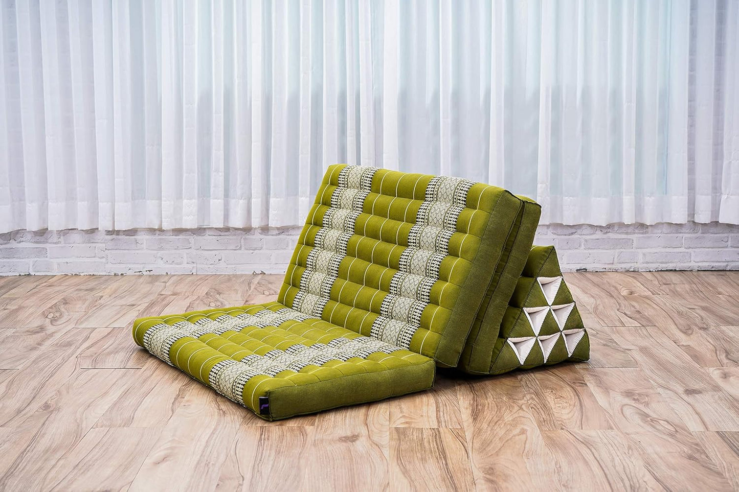 Leewadee Comfortable Japanese Floor Mattress - Thai Floor Bed with Triangle Cushion - Futon Mattress - XL Extra Wide Thai Massage Mat, 67 x 31 inches, Green, Kapok Filling