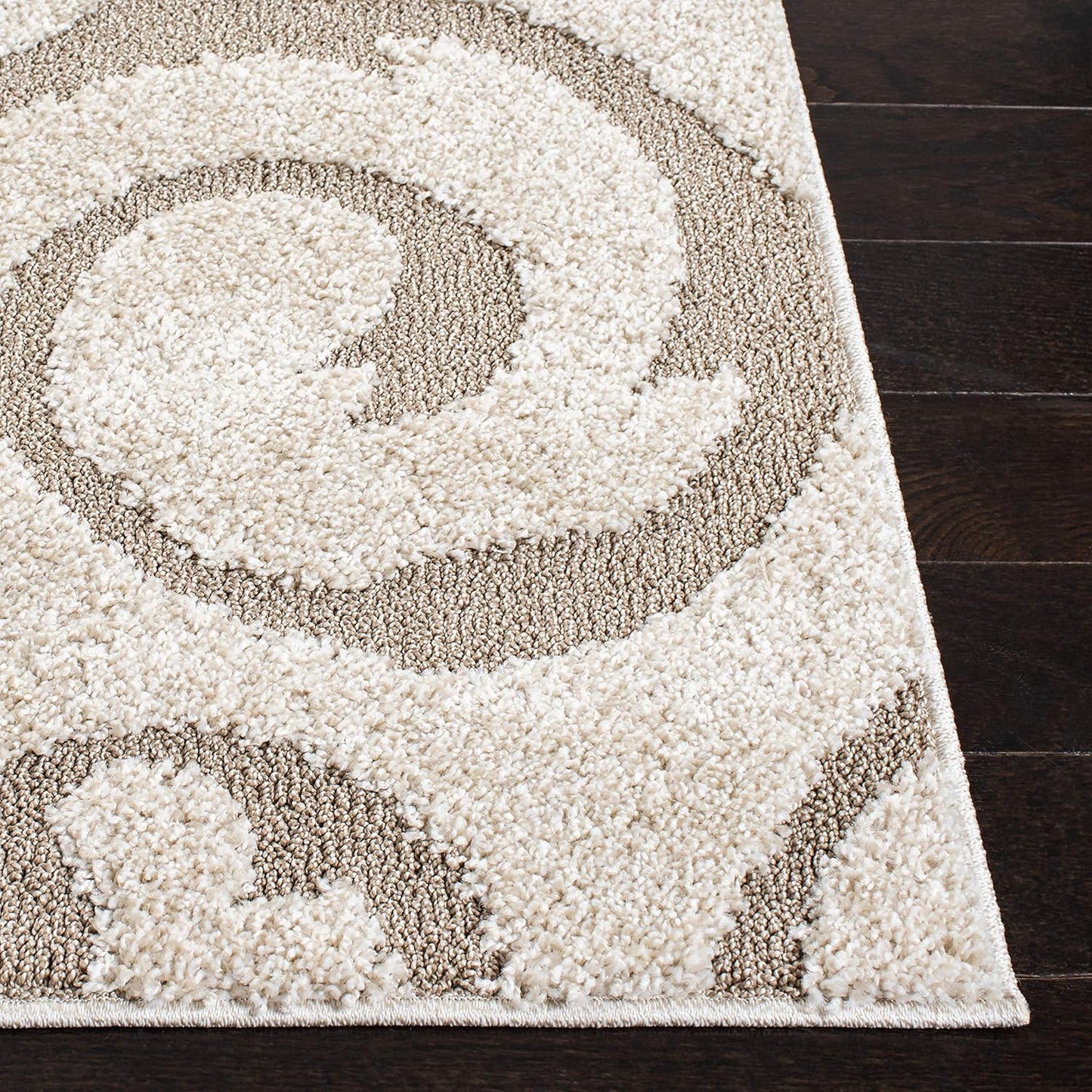 SAFAVIEH Florida Shag Collection Accent Rug - 4' x 6', Ivory & Beige, Scroll Design, Non-Shedding & Easy Care, 1.2-inch Thick Ideal for High Traffic Areas in Foyer, Living Room, Bedroom (SG455-13LT)